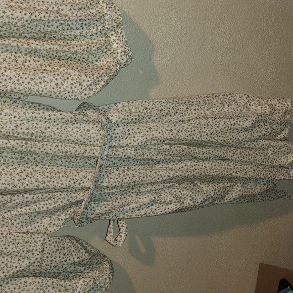 Old Navy Waist-Defined Floral Tie-Belt Midi Plus Wrap Dress XXL - Picture 7 of 8